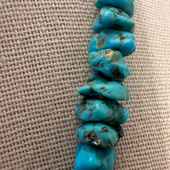 COPY - Vintage Navajo Turquoise Nugget Necklace 20” - 49 grams - Picture 13 of 14